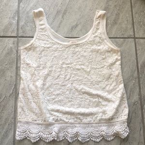 Lacey, crochet tank